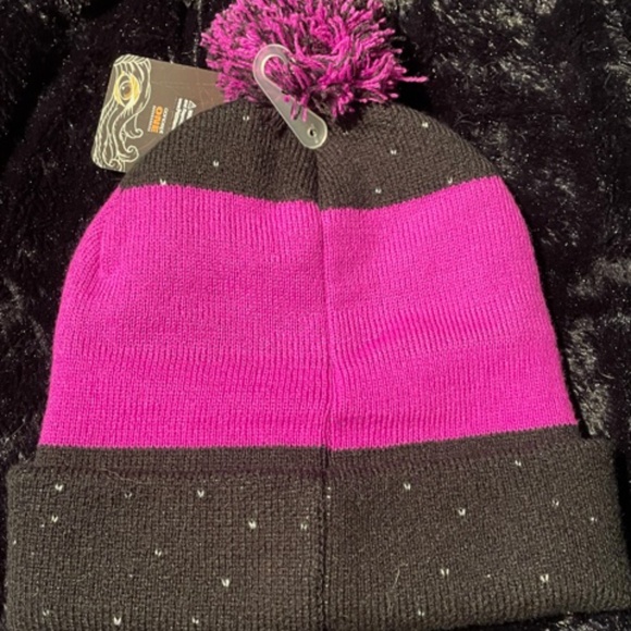 NWT Hocus Pocus Witches Be Crazy Hat with Pom - Picture 3 of 3